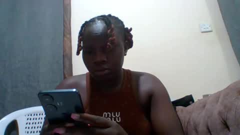 dollyvee online show from 30, 11, 2025