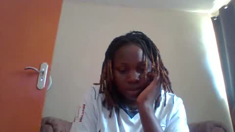 Snapshot of dollyvee chatting on 31, 5, 2026 dollyvee online show from 31, 5, 2026