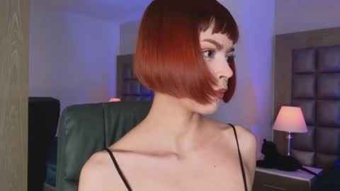 Dolly online show from 6, 11, 2025