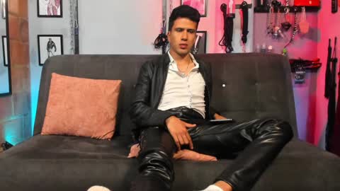 Snapshot of dom2travelers_sm chatting on 26, 1, 2025 Diego Castell online show from 26, 1, 2025