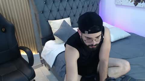 Snapshot of domboy_ chatting on 21, 5, 2026 domboy online show from 21, 5, 2026