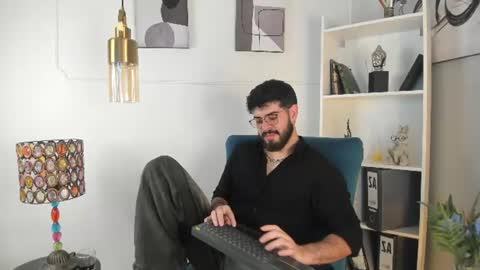Snapshot of domboy_ chatting on 14, 6, 2026 domboy online show from 14, 6, 2026