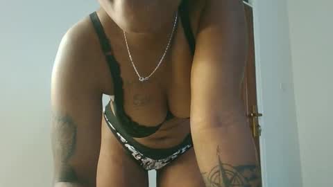 Amarie noels online show from 7, 10, 2025