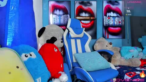 DAVID 3 online show from 8, 1, 2025