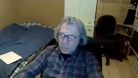 Snapshot of domiande chatting on 6, 1, 2025 domiande online show from 6, 1, 2025