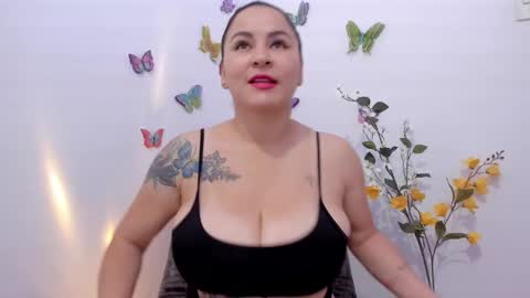 domi  online show from 17, 2, 2025