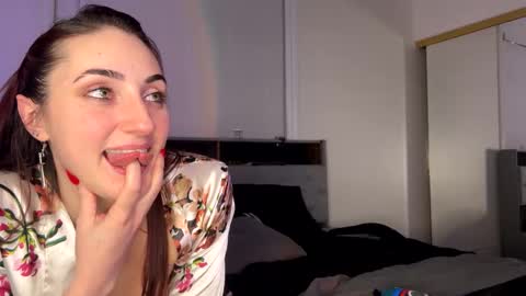 Doxy online show from 1, 2, 2025