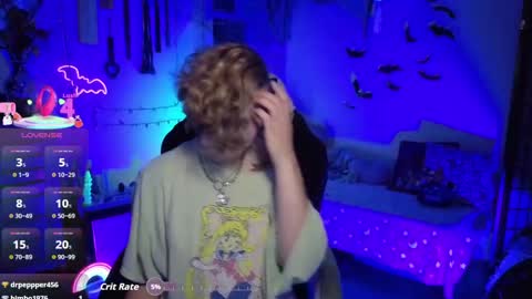 Bigbearnbunnyboy online show from 11, 11, 2025