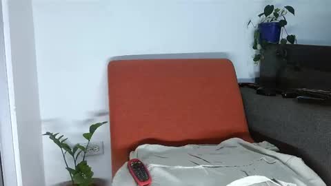 Logan - INDEPENDET MODEL online show from 26, 3, 2026