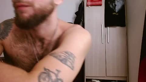 Logan - INDEPENDET MODEL online show from 10, 4, 2026