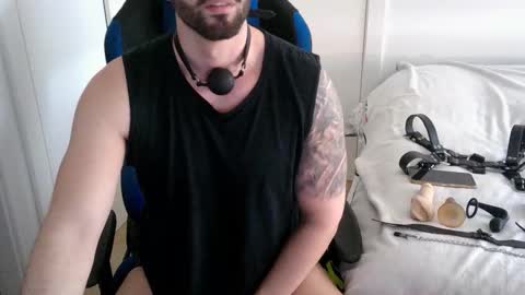 Snapshot of dominatedtitan chatting on 6, 2, 2026 DominatedTitan online show from 6, 2, 2026