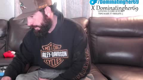 Snapshot of dominatingher69 chatting on 15, 1, 2025 dominatingher69 online show from 15, 1, 2025