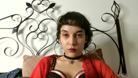 dominatrixkimmy online show from 14, 11, 2025