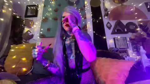 Dominatrix Esther Mars online show from 8, 1, 2025
