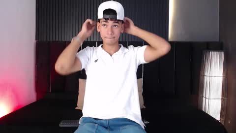 Snapshot of dominic_ghost chatting on 22, 12, 2025 Dominic online show from 22, 12, 2025