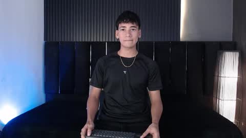 Snapshot of dominic_ghost chatting on 15, 1, 2026 Dominic online show from 15, 1, 2026