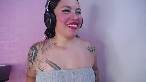   online show from 18, 9, 2025