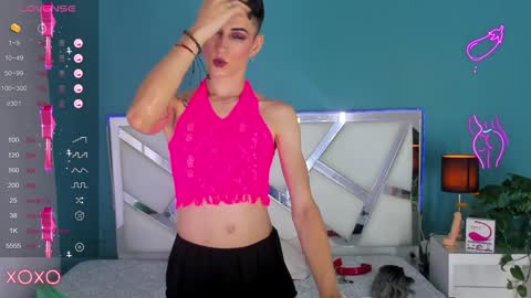 Snapshot of dominic_thailor chatting on 5, 1, 2025 Dominic online show from 5, 1, 2025