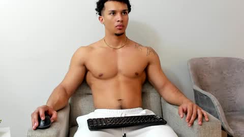 Snapshot of dominick_star chatting on 30, 1, 2025 Dominick Star online show from 30, 1, 2025