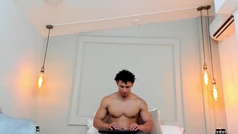 Snapshot of dominick_star chatting on 4, 2, 2025 Dominick Star online show from 4, 2, 2025