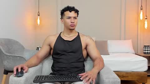 Snapshot of dominick_star chatting on 18, 2, 2025 Dominick Star online show from 18, 2, 2025