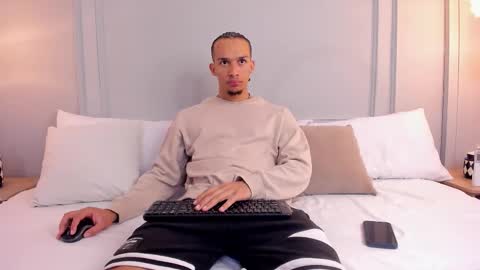 Snapshot of dominick_star chatting on 11, 11, 2025 Dominick Star online show from 11, 11, 2025