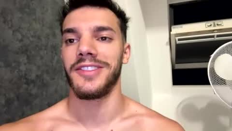 dominicvalente online show from 24, 7, 2026