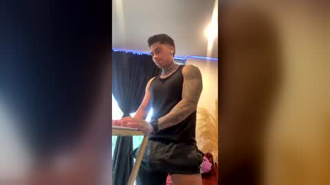 Only fans Ronnie col---InstaRonniecolleman  online show from 16, 7, 2026