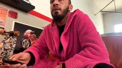 Snapshot of domnu_ozfutura chatting on 2, 2, 2025 domnu_ozfutura online show from 2, 2, 2025