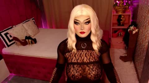      online show from 25, 12, 2024