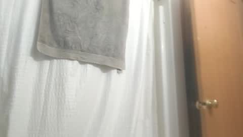 donaldblades04 online show from 28, 3, 2026