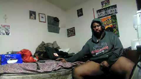 Snapshot of donaldk21 chatting on 22, 11, 2025 HBYAM online show from 22, 11, 2025