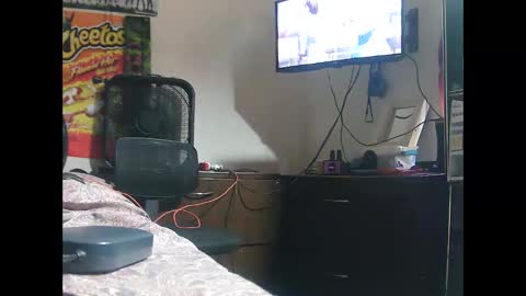 Snapshot of donaldk21 chatting on 1, 12, 2025 HBYAM online show from 1, 12, 2025