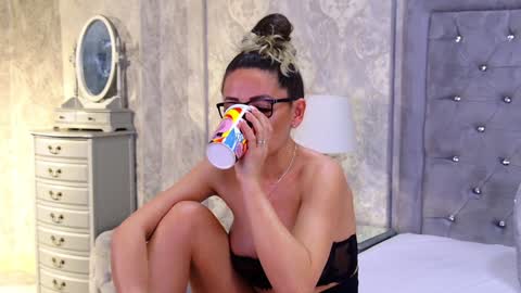 Donna online show from 7, 2, 2025