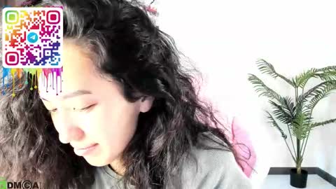 Aura online show from 11, 9, 2025