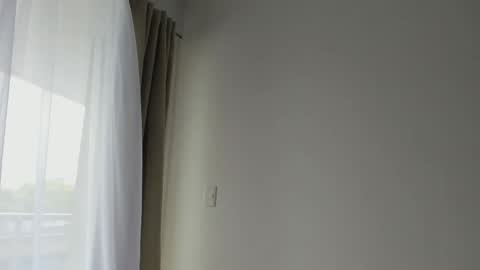 Donatella online show from 27, 2, 2025