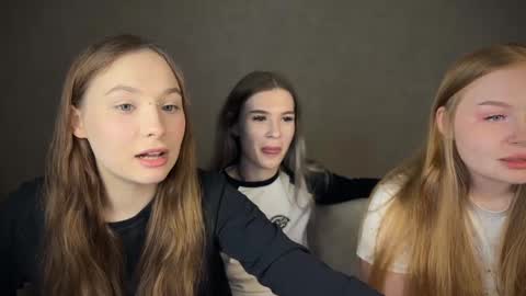 Snapshot of dontoch chatting on 17, 12, 2024 Stacy online show from 17, 12, 2024