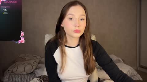 Snapshot of dontoch chatting on 22, 2, 2025 Stacy online show from 22, 2, 2025