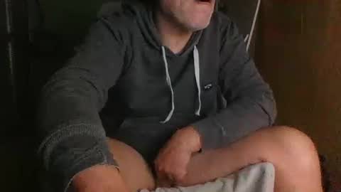 Snapshot of dontwalkonthegrass2 chatting on 7, 1, 2026 frenchfirefighter online show from 7, 1, 2026