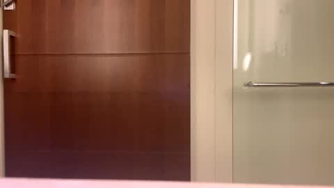 Snapshot of donwyan4 chatting on 23, 9, 2025 donwyan4 online show from 23, 9, 2025