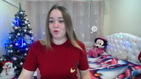 Snapshot of dorasuun chatting on 15, 12, 2024 dorasuun online show from 15, 12, 2024