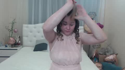 Snapshot of dorasuun chatting on 23, 2, 2025 dorasuun online show from 23, 2, 2025