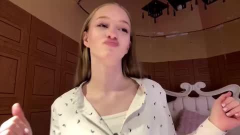 Anika online show from 9, 3, 2026