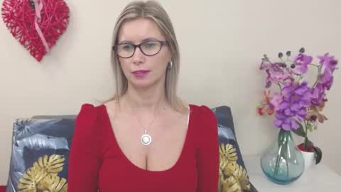 Snapshot of doreenkiss chatting on 18, 12, 2024 DoreenSexy online show from 18, 12, 2024