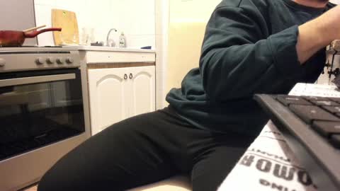 menu  below online show from 17, 12, 2024