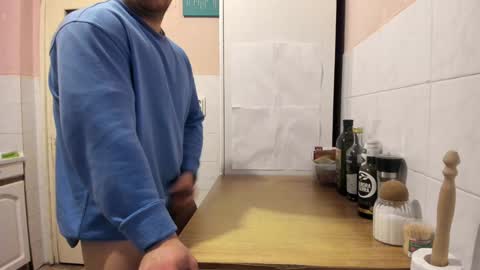 menu  below online show from 17, 1, 2025