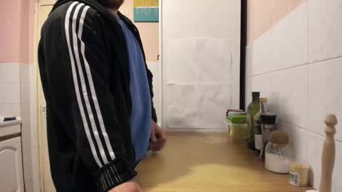 menu  below online show from 3, 3, 2025