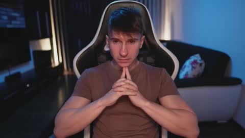 Dorian Reyes online show from 10, 11, 2025