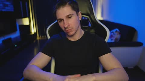 Dorian Reyes online show from 9, 4, 2026