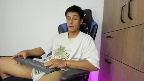 dorman_boy online show from 12, 11, 2025